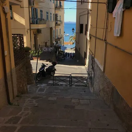 Casa Giuseppe * Porto Santo Stefano (Grosseto)
